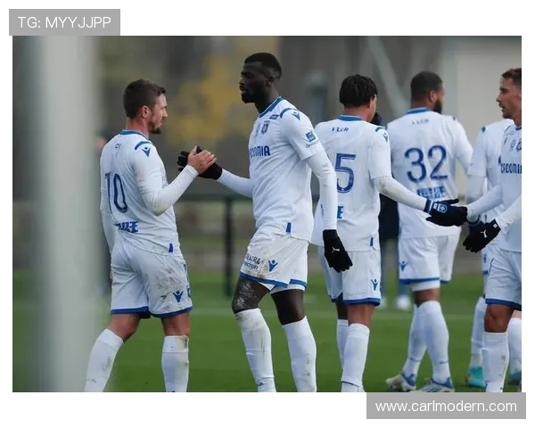 法甲球员在不同战术体系中的表现对比